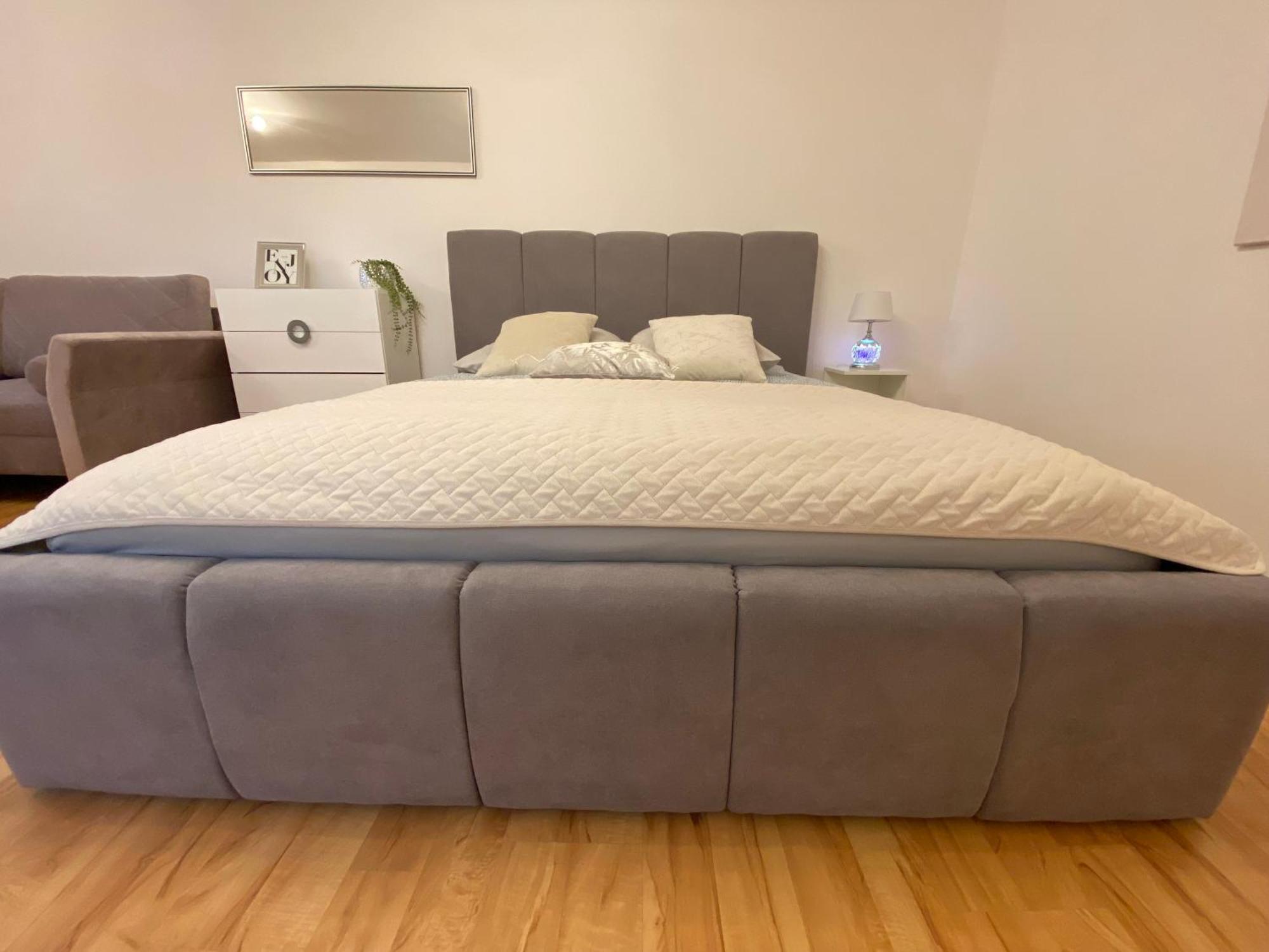 Apartament Rodzinny Z Ogrodem Cieszyn  Extérieur photo